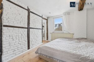 Schlafzimmer IV