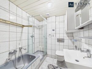 Badezimmer OG