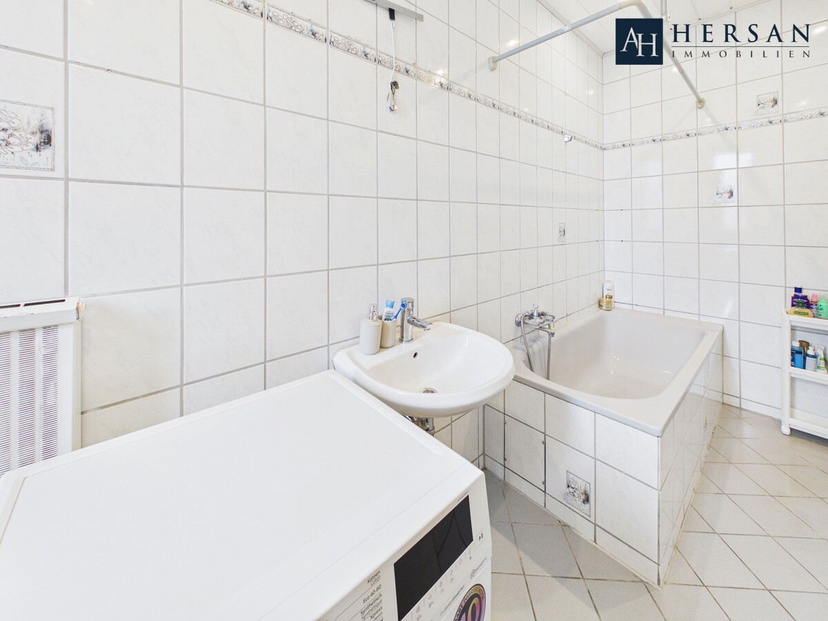 Badezimmer 1.OG